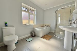 Family Bathroom- click for photo gallery